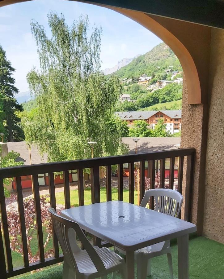 Bel appt avec BALCON à Briançon Serre-Chevalier Extérieur photo